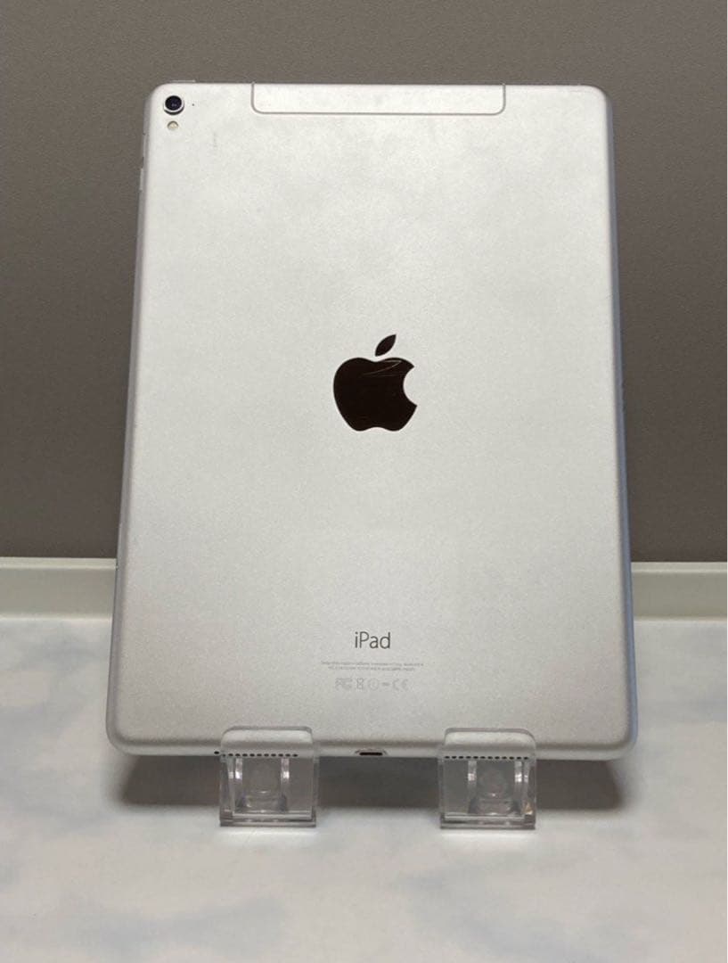 Apple iPad Pro 9.7インチ 即日発送！ 第1世代