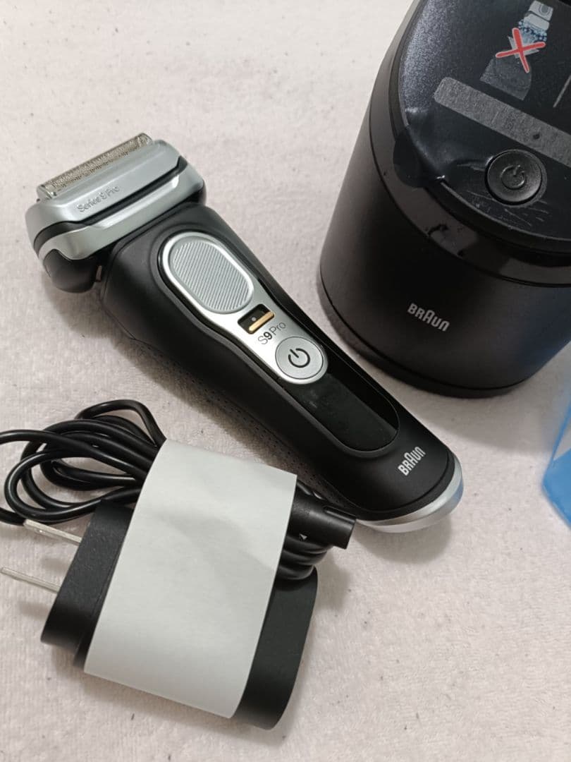 BRAUN 最高モデルS9Pro 9450cc 洗浄器付き 新品未使用‼️