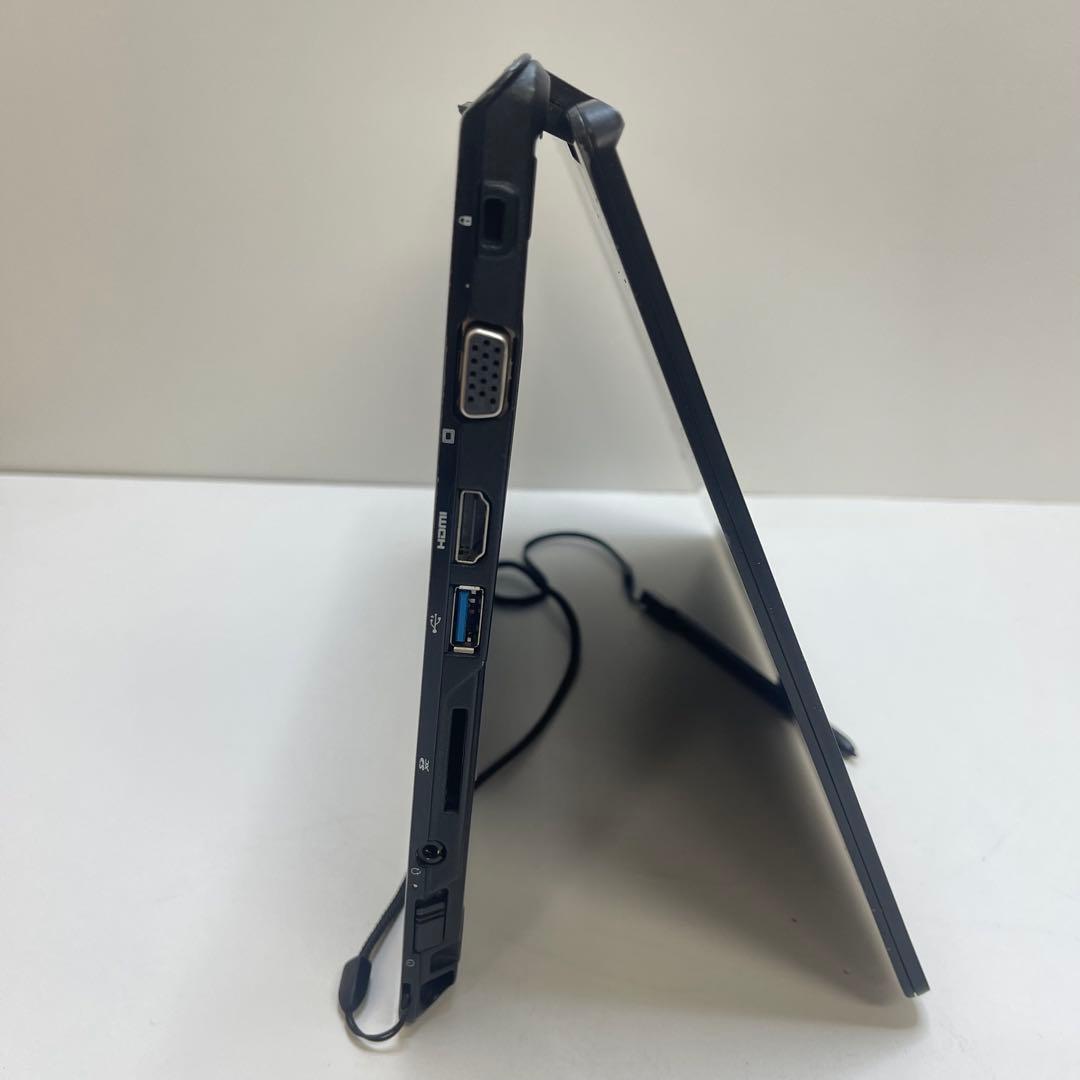 #897 富士通 P727/R i5-7300U 8Gb SSD256Gb