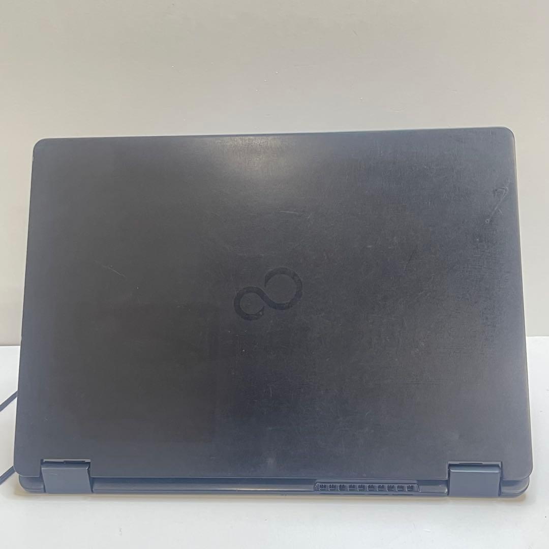 #897 富士通 P727/R i5-7300U 8Gb SSD256Gb