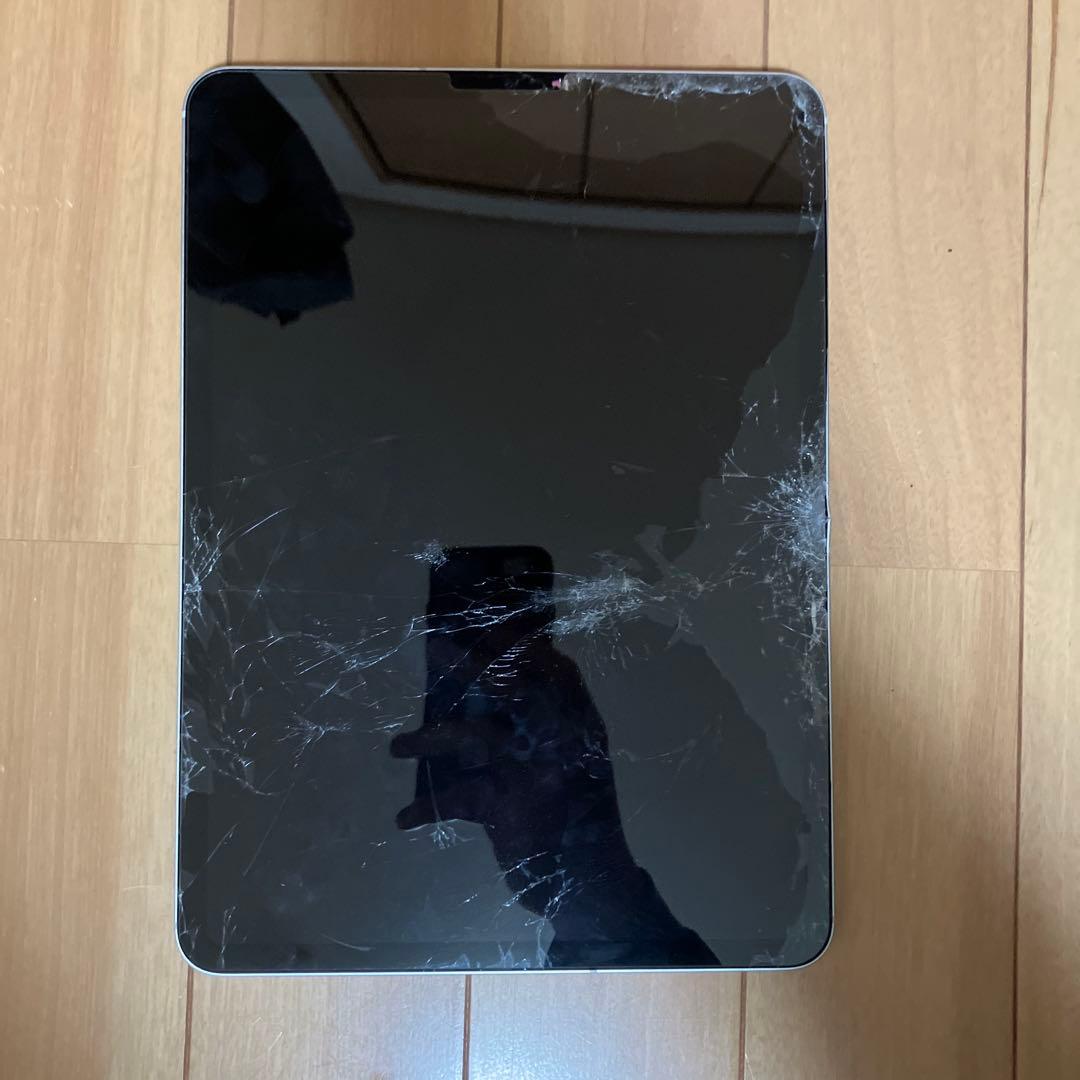 藤*本様 iPad 本体 画面ひびあり