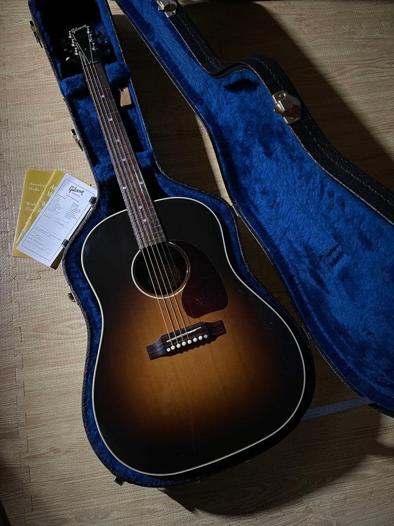 GIBSON J-45 standard 2013年製