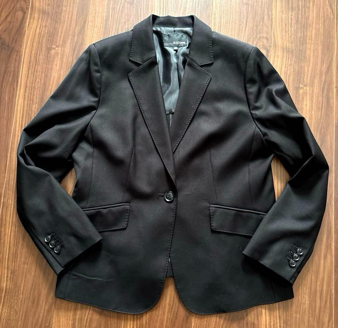 お値下げしました【美品】22OCTOBRE セットアップ パンツスーツ　ブラック