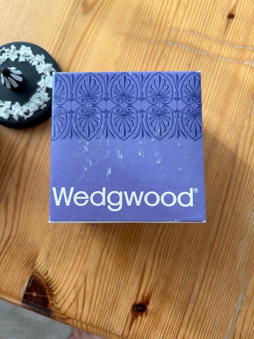 みきさま　 ウェッジウッド　ジャスパーキャンディボックス