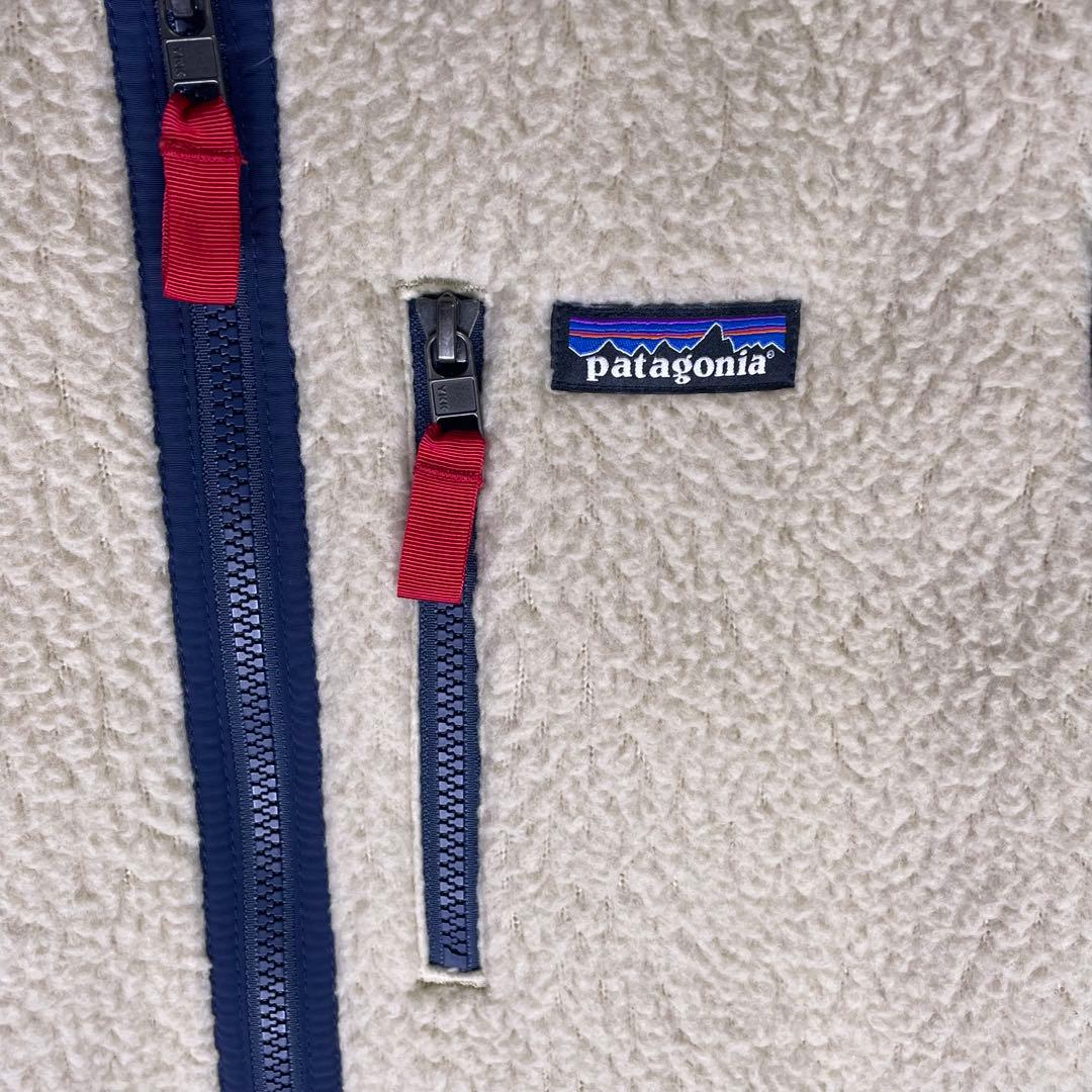 【24時間以内　匿名発送】パタゴニア　レトロパイルベスト　アイボリー　Mサイズ