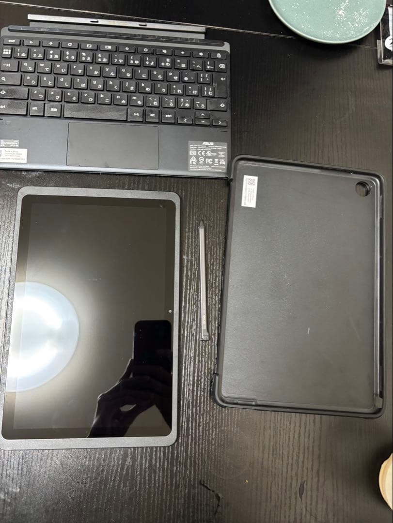 Chromebook本体 ASUS Chromebook Detachable CZ1