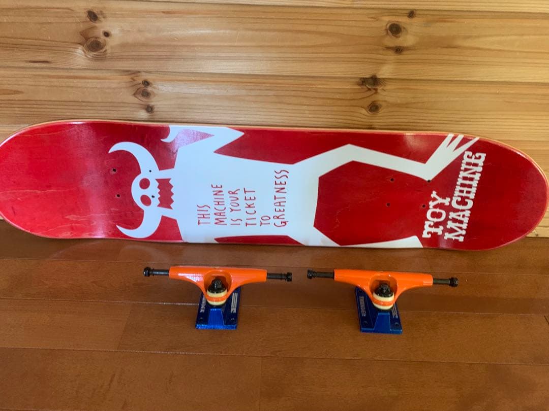 Toymachine　デッキ　サンダートラック