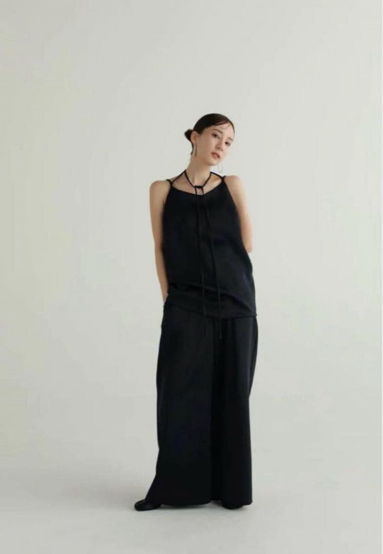 ★kaページ★louren satin setup