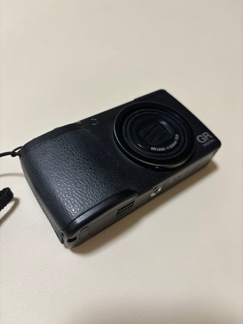 RICOH　コンデジ　GR DIGITAL Ⅱ