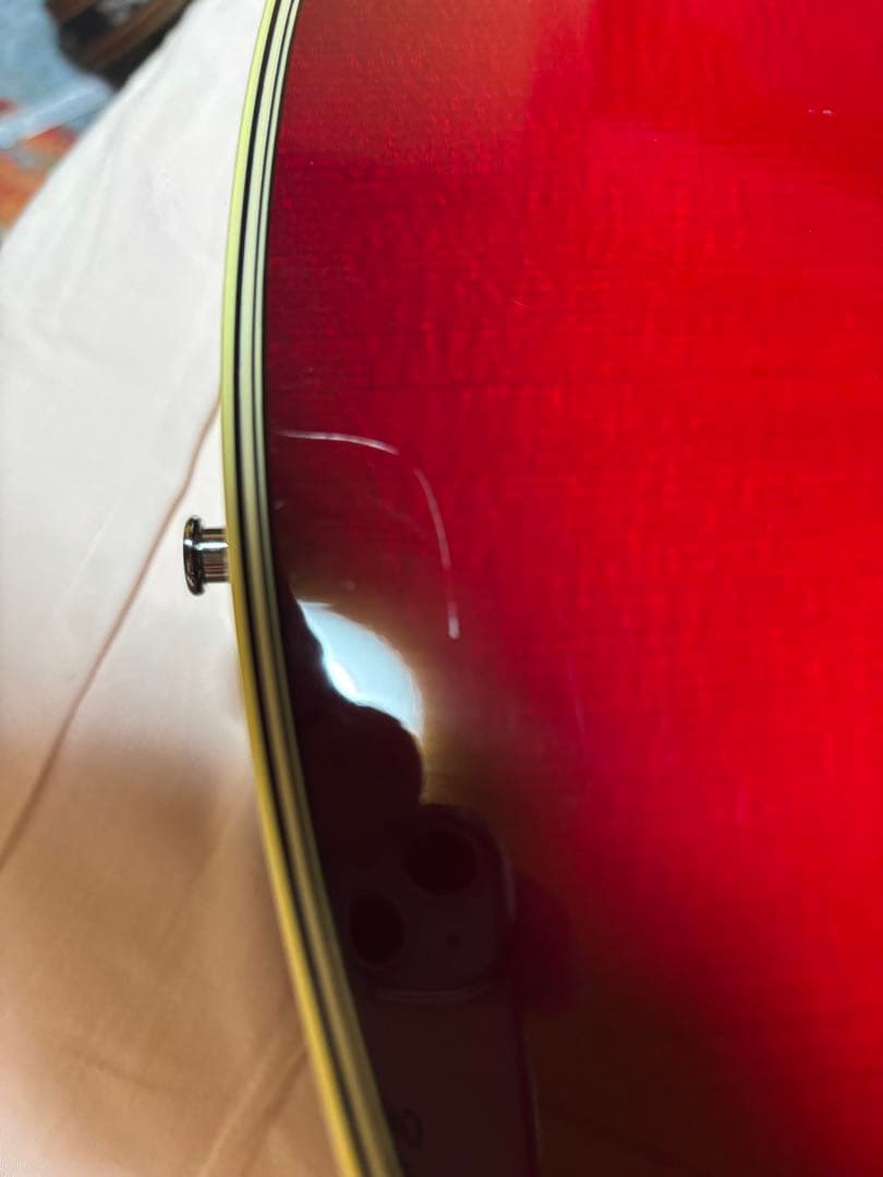 YAMAHA APX1000 エレアコの名器です。