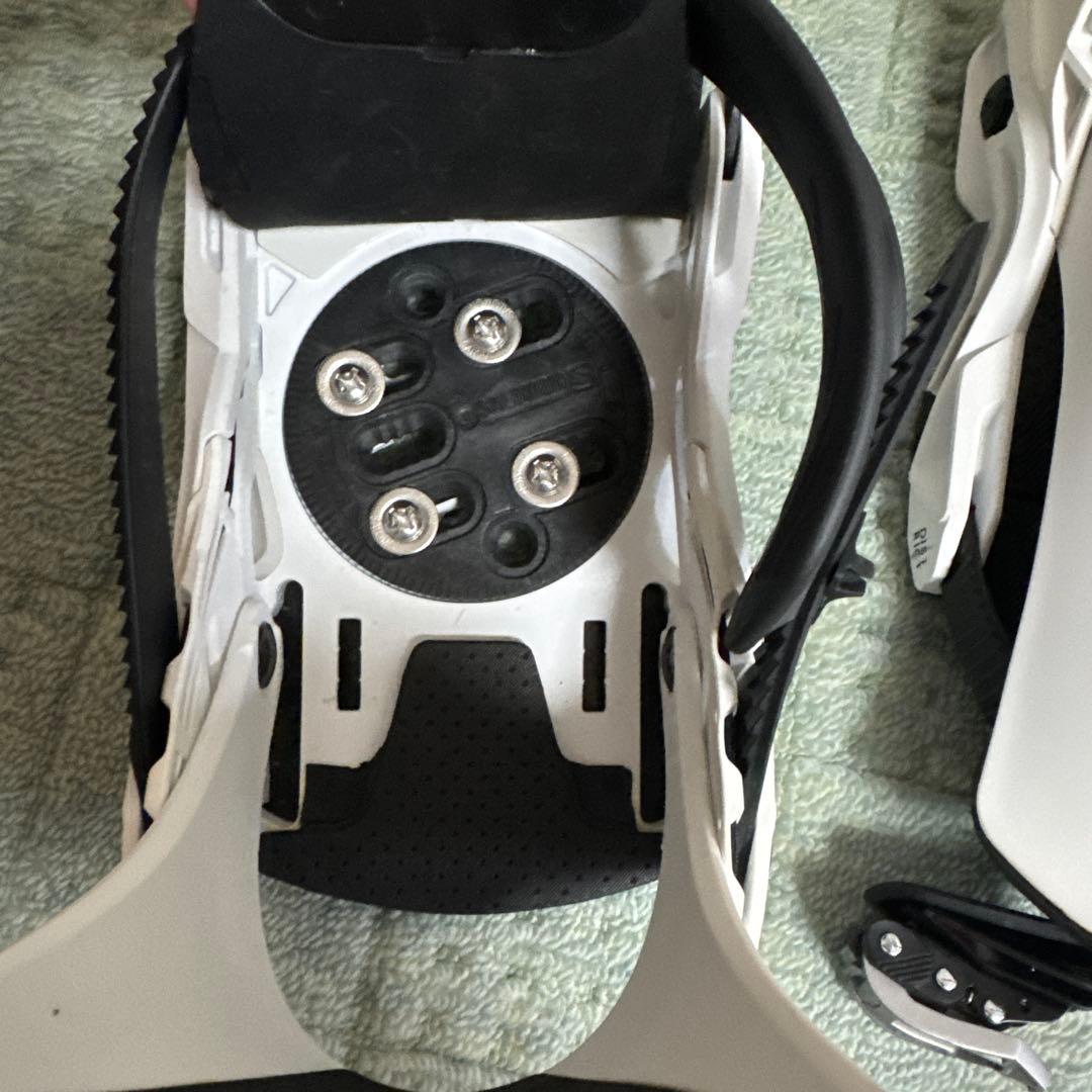 SALOMON DISTRICT ビンディング　M スノボー
