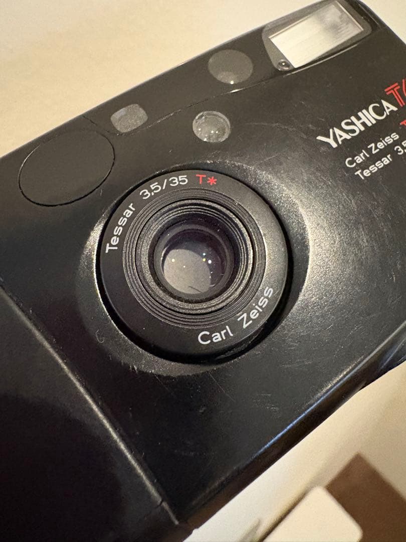 YASHICA T4 コンパクトフィルムカメラ