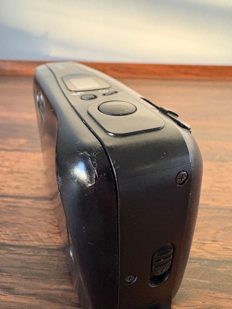 YASHICA T4 コンパクトフィルムカメラ