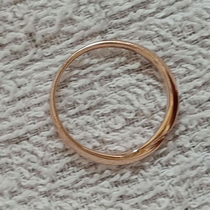 ビジュソフィア　結　ピンクゴールド10ｋリング