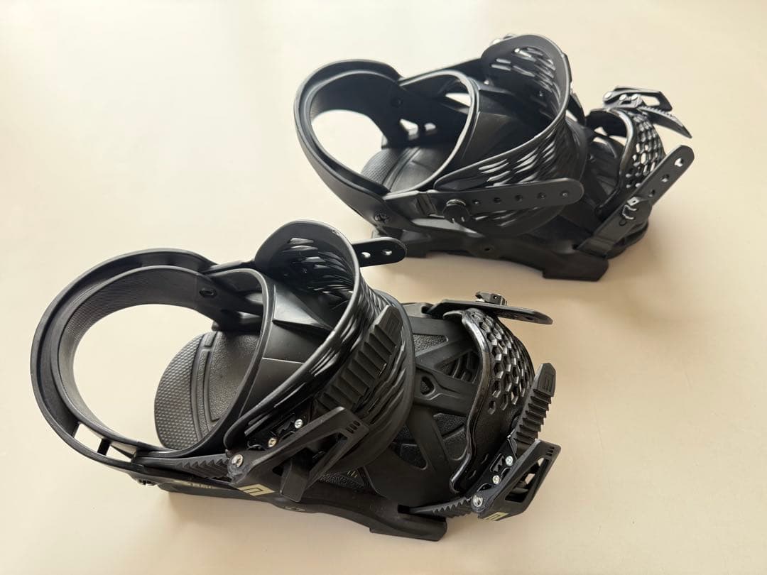 美品⭐︎NOW ビンディング　Sサイズ