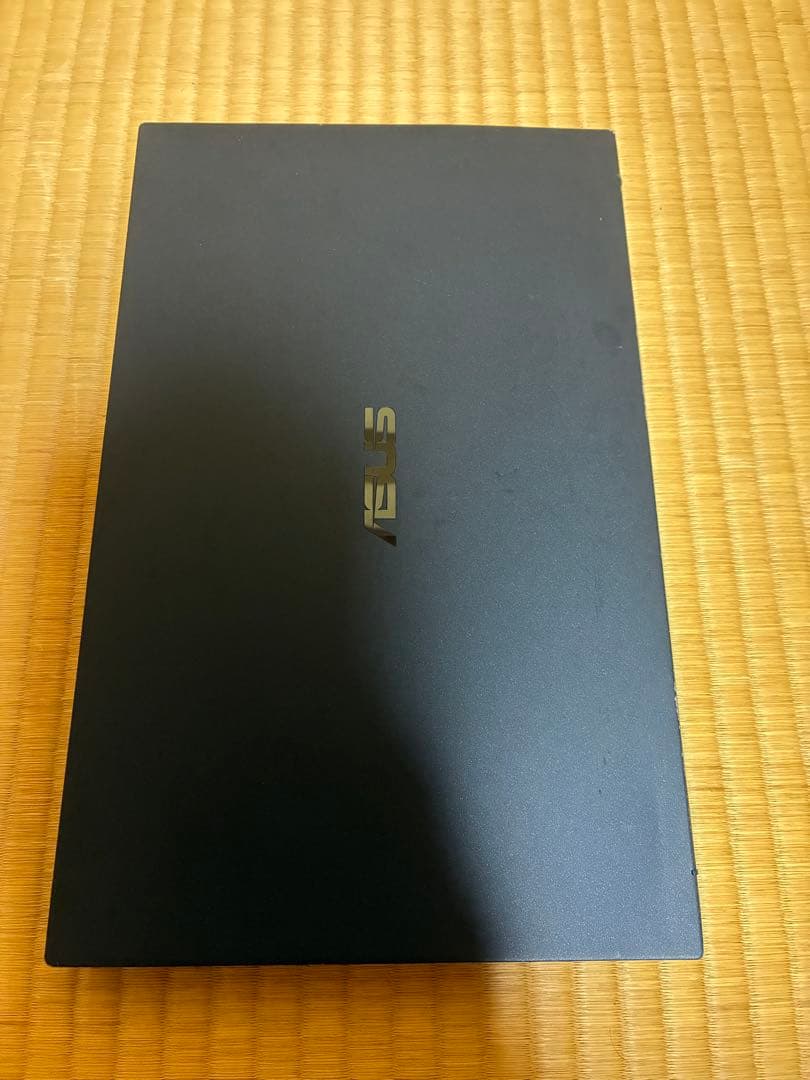 充電器付属無し！asus expertbook B9450F