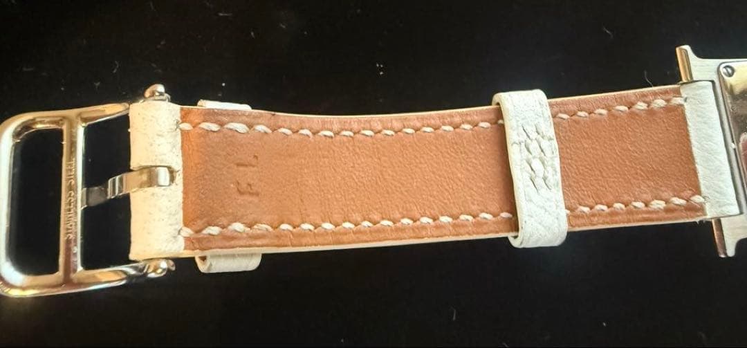 【タイムセール】売り切り最終値下げHERMES Hウォッチ　ホワイト　革ベルト