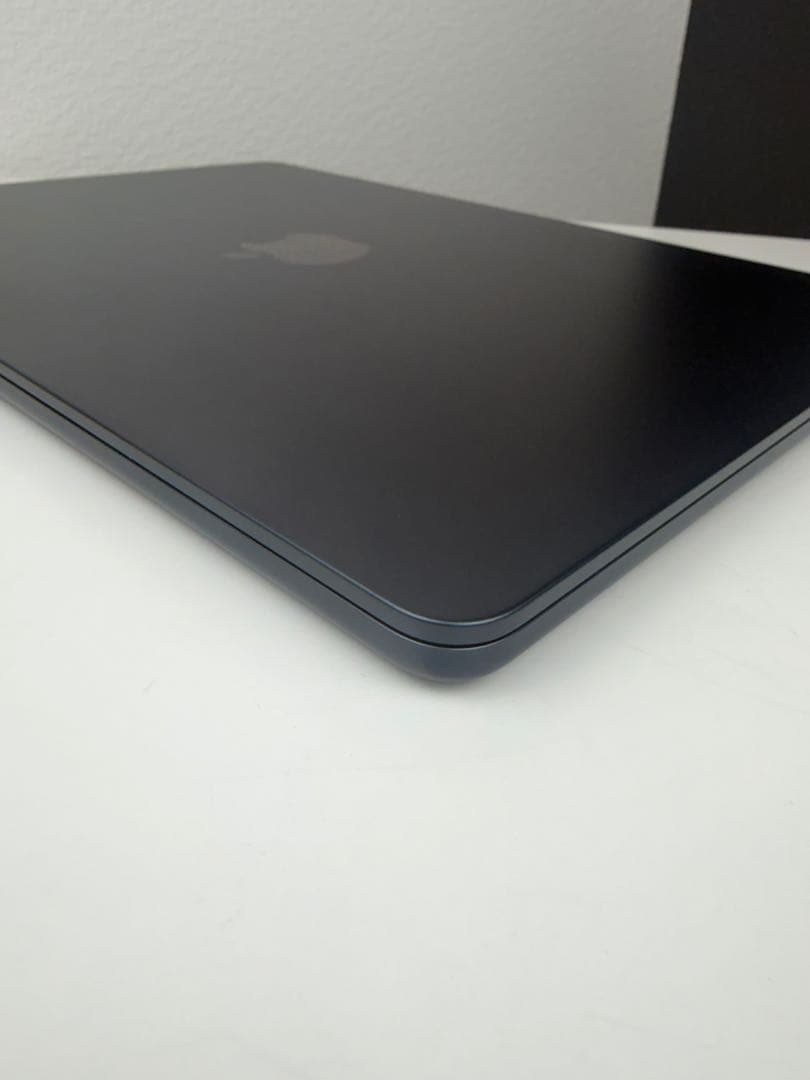 MacBook Air 13.6 A2681/メモリ16GB/256GB/
