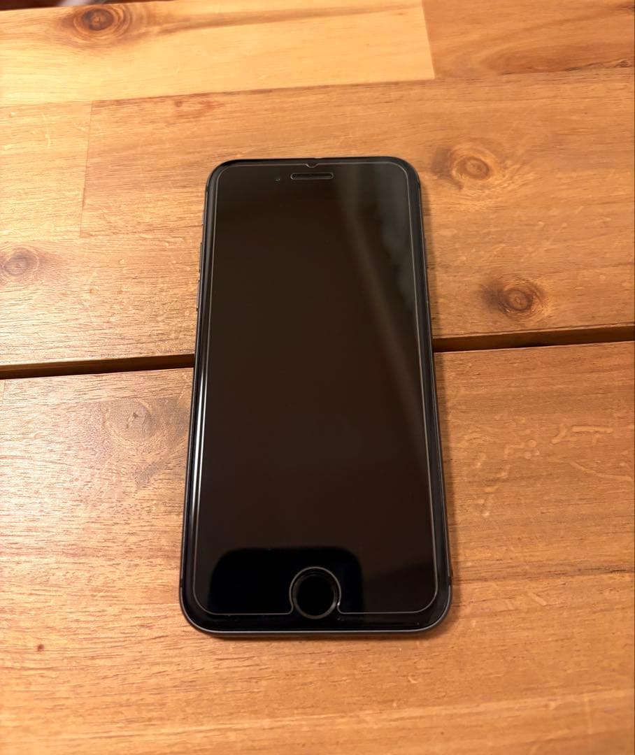 iPhone8 本体 256GB SIMフリー