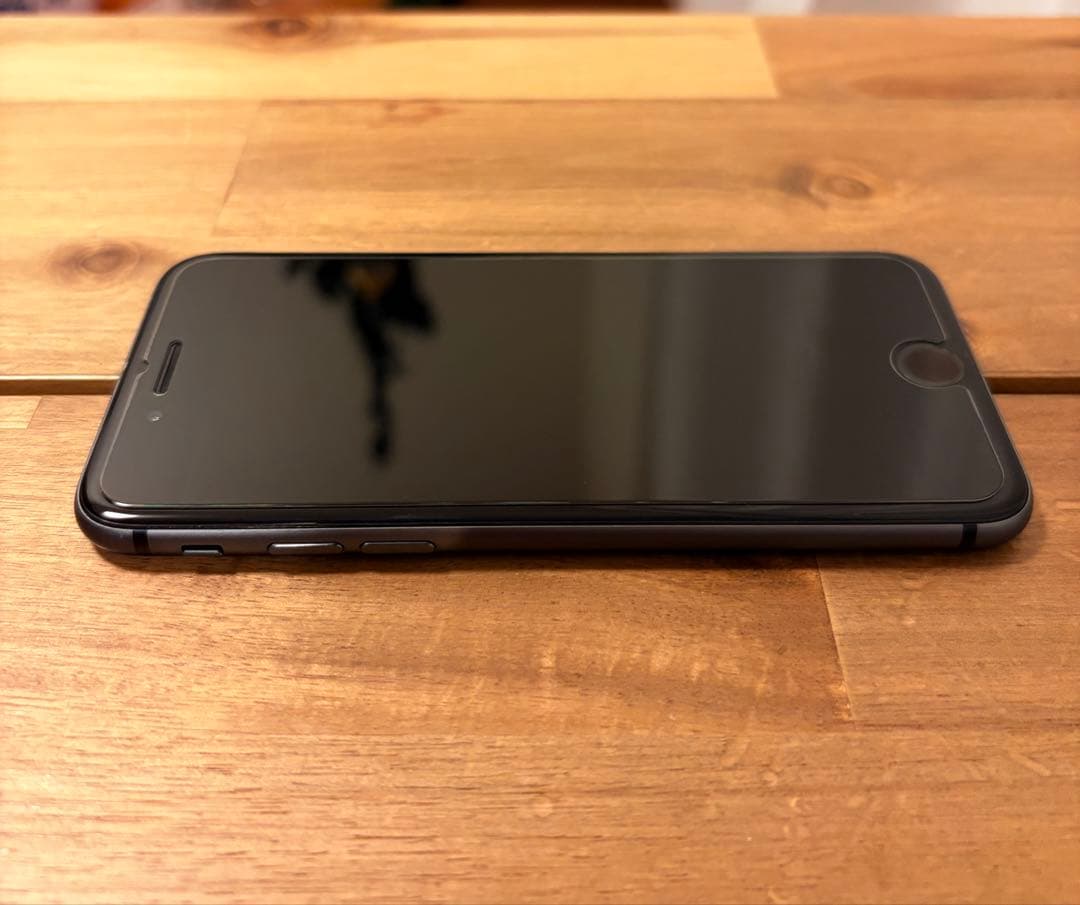 iPhone8 本体 256GB SIMフリー