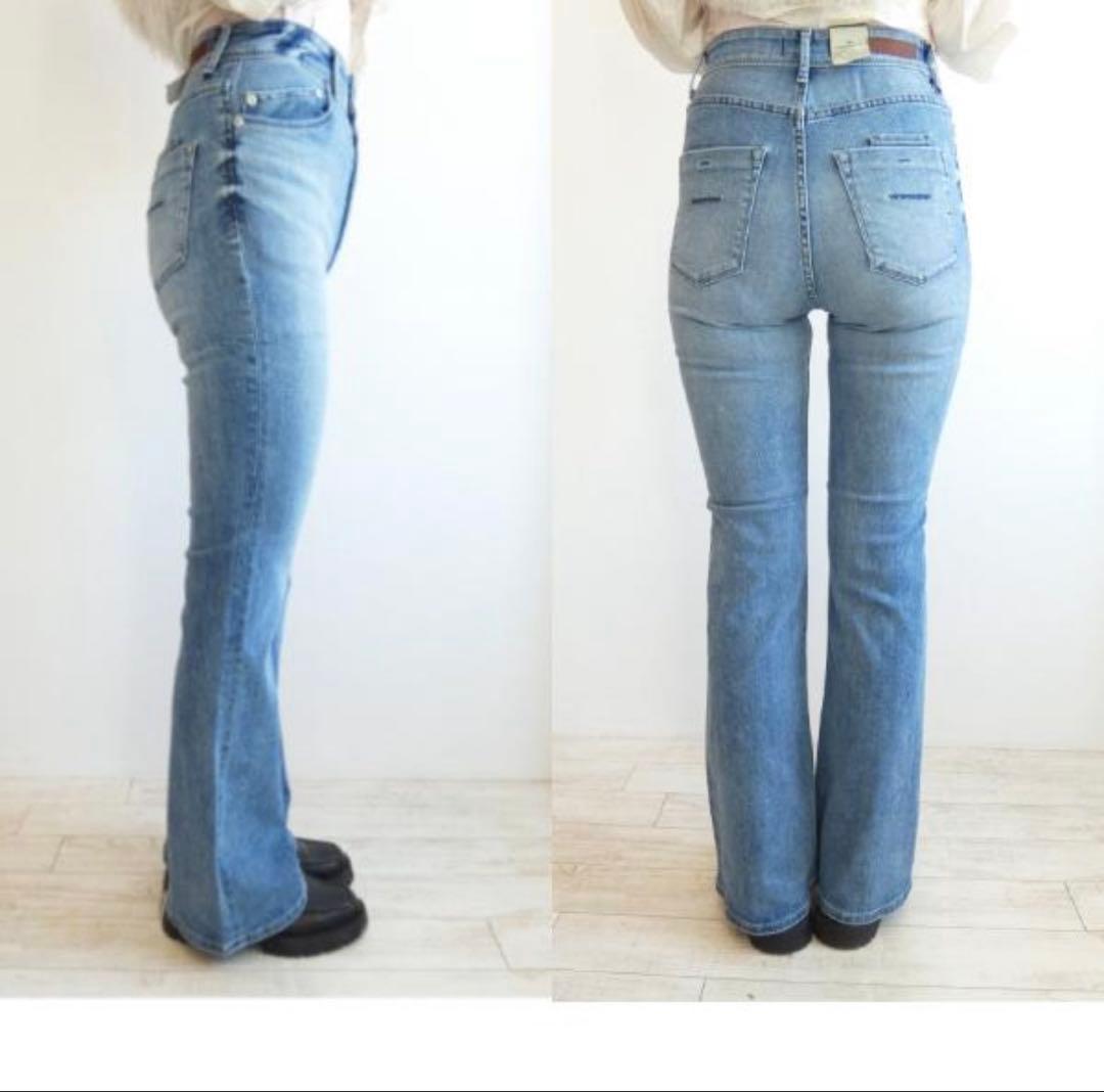 美品 YANUK フィギーライトブルーブーツカット サイズ24 ヤヌーク