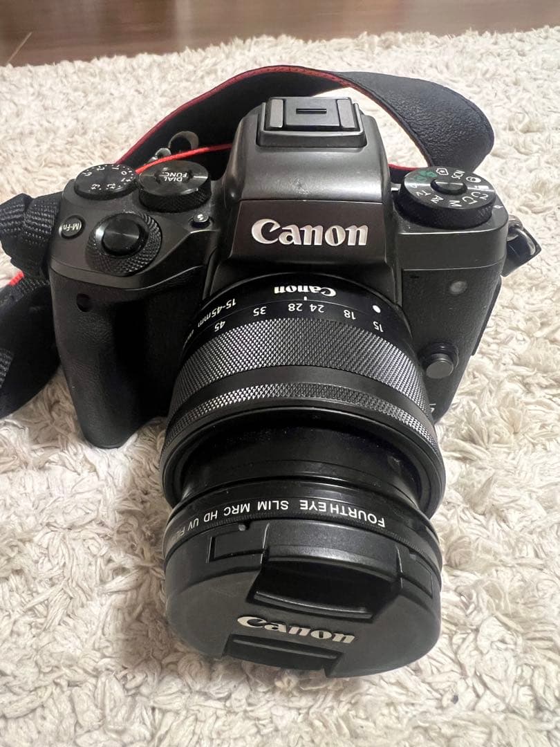 Canon EOS M5 カメラ