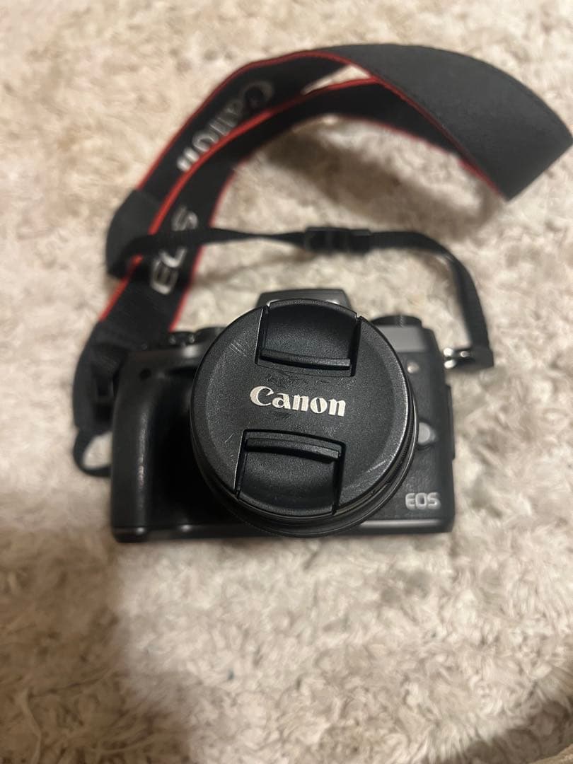 Canon EOS M5 カメラ