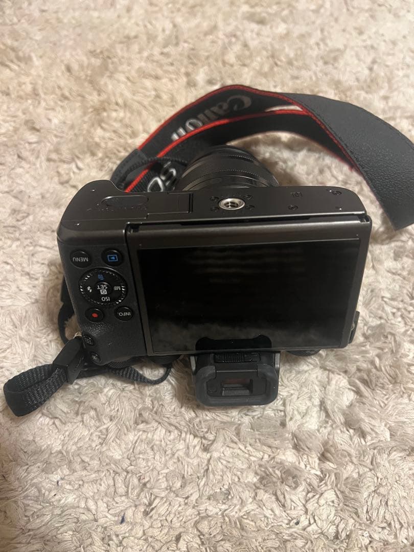 Canon EOS M5 カメラ