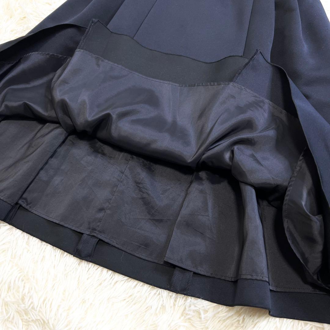 極美品✨ルネ ひざ丈ワンピース サイドタック フレア 花柄ボタン ノースリーブ