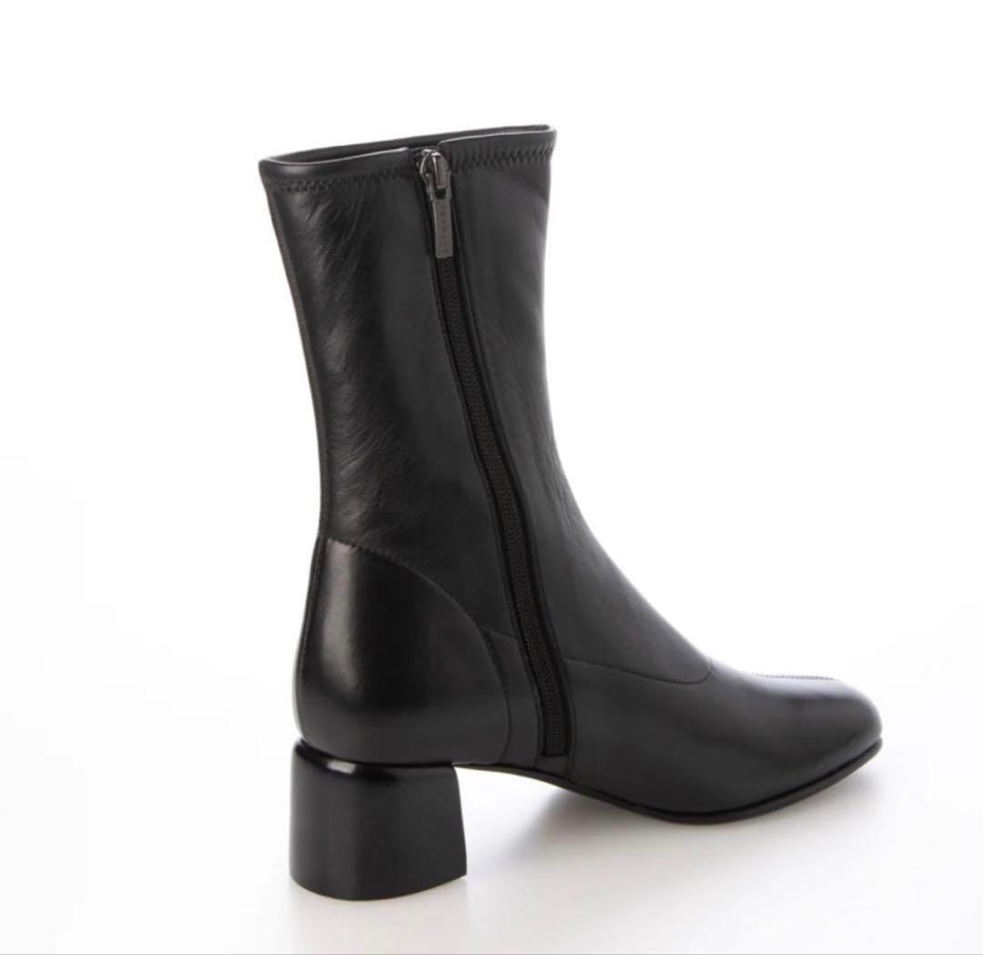 レザーショートブーツ ブラック