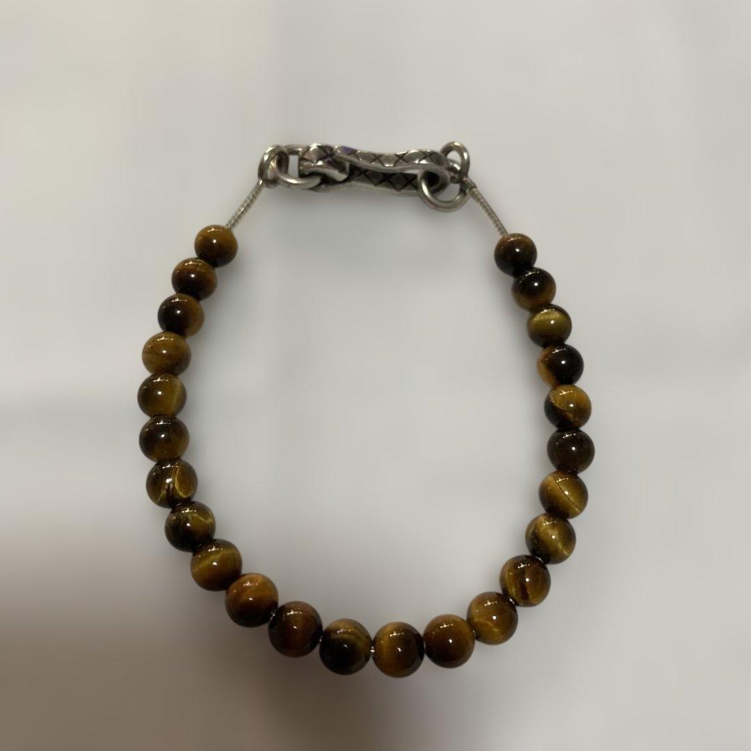 定価3万超え　ボッテガヴェネタ　タイガーアイ