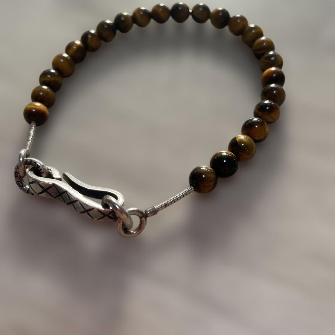 定価3万超え　ボッテガヴェネタ　タイガーアイ