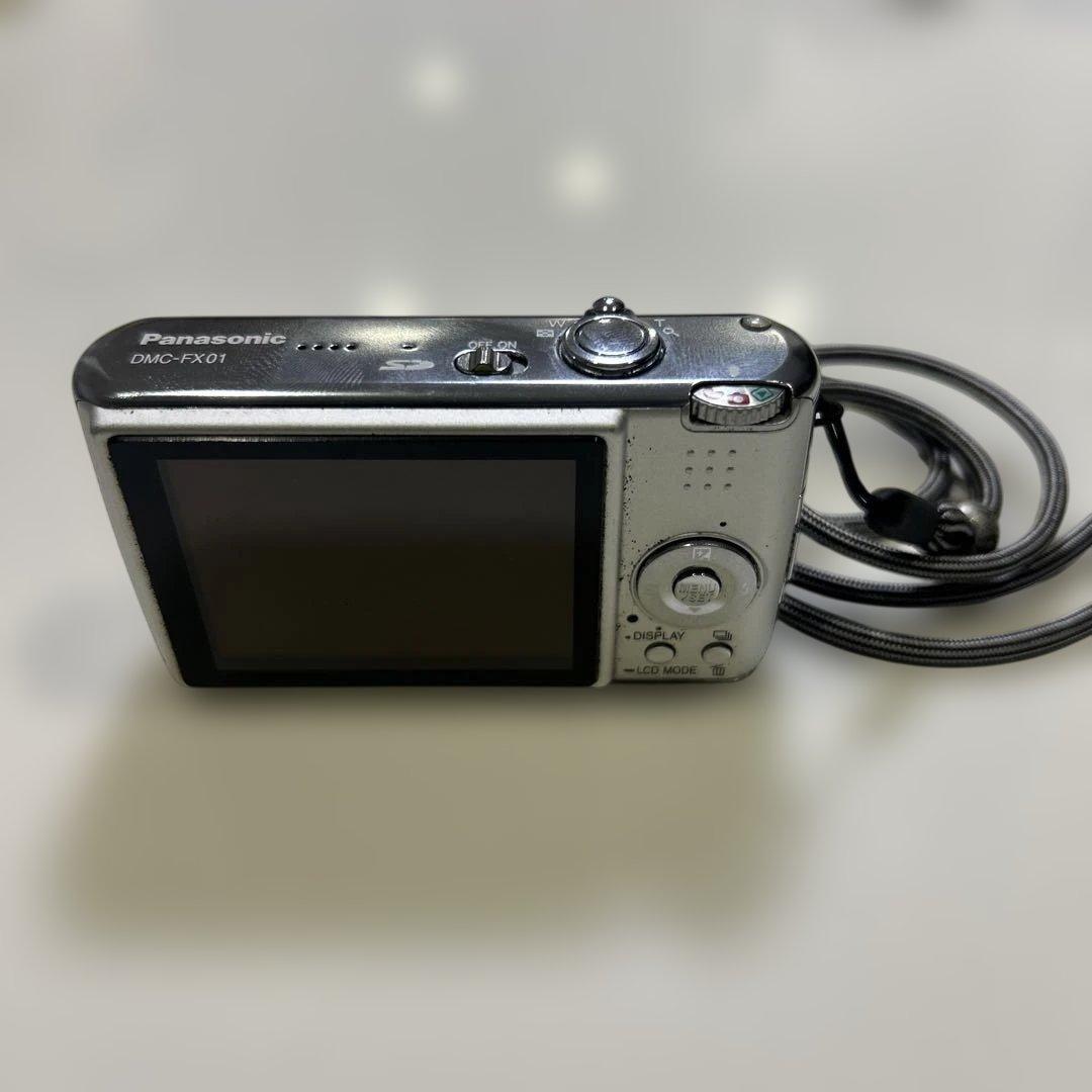 Panasonic DMC-FX01 シルバー