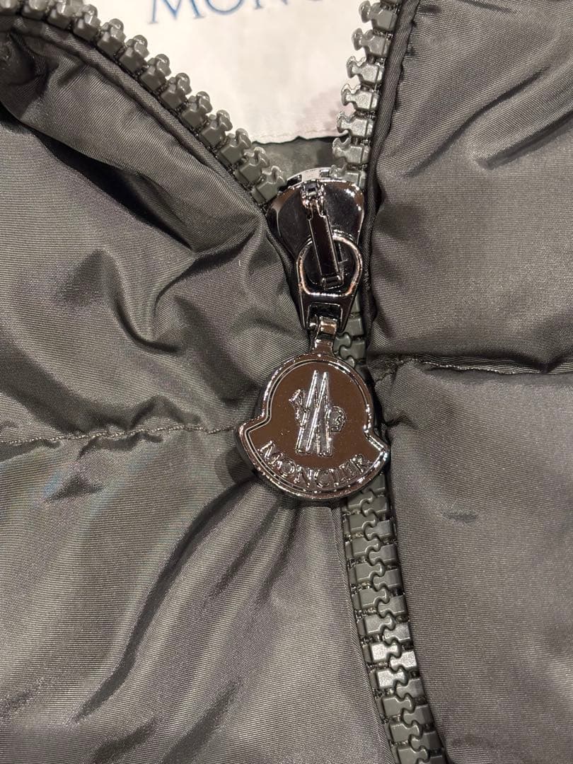 クリーニング済み　モンクレール　MONCLER フラメッテ　FLAMMETTE