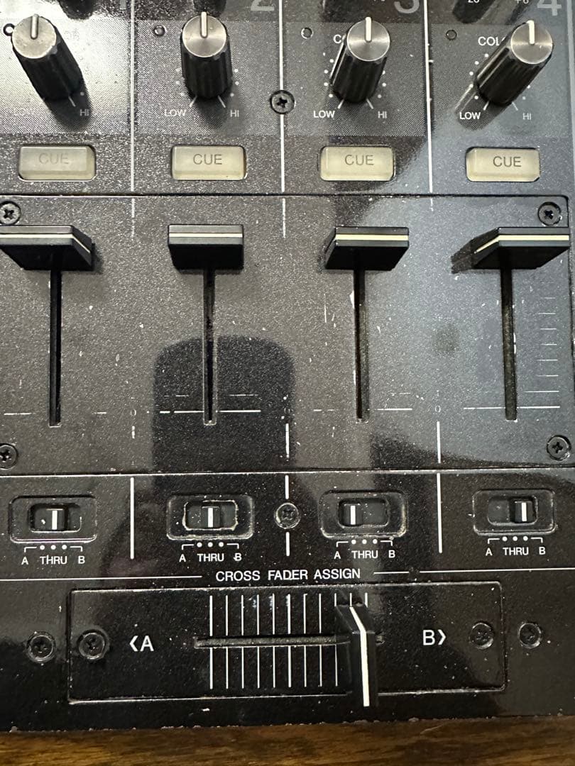 Pioneer DJのDJミキサー「DJM-800」