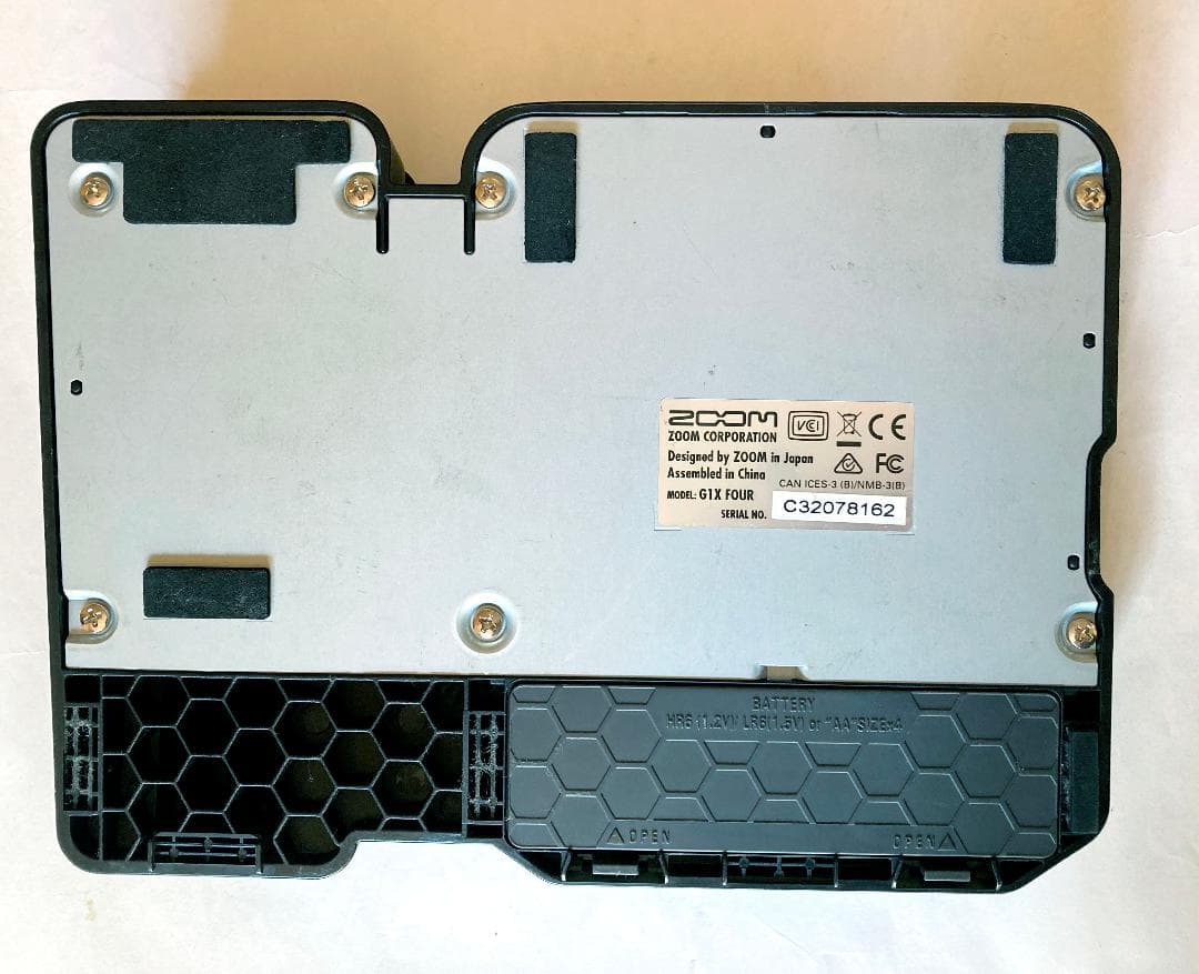 ZOOM G1X FOUR マルチエフェクター ACアダプタ付き