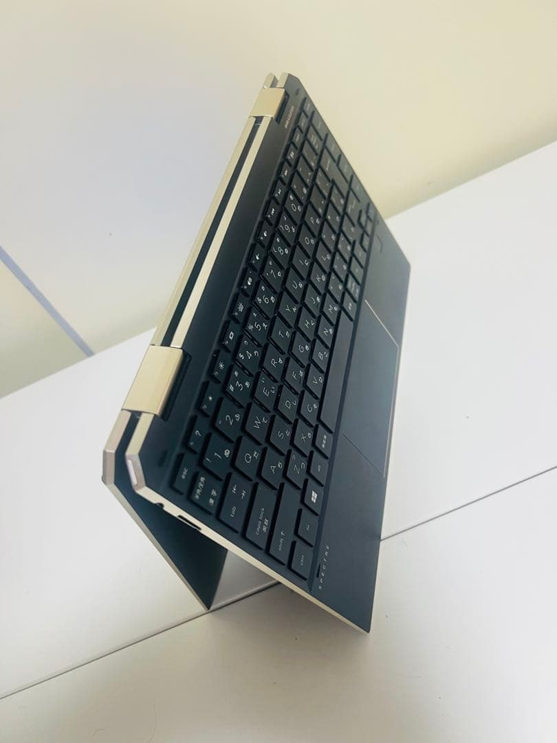 Windowsノート本体 HP spectre 13 i7-1065G7 16gb 512gb