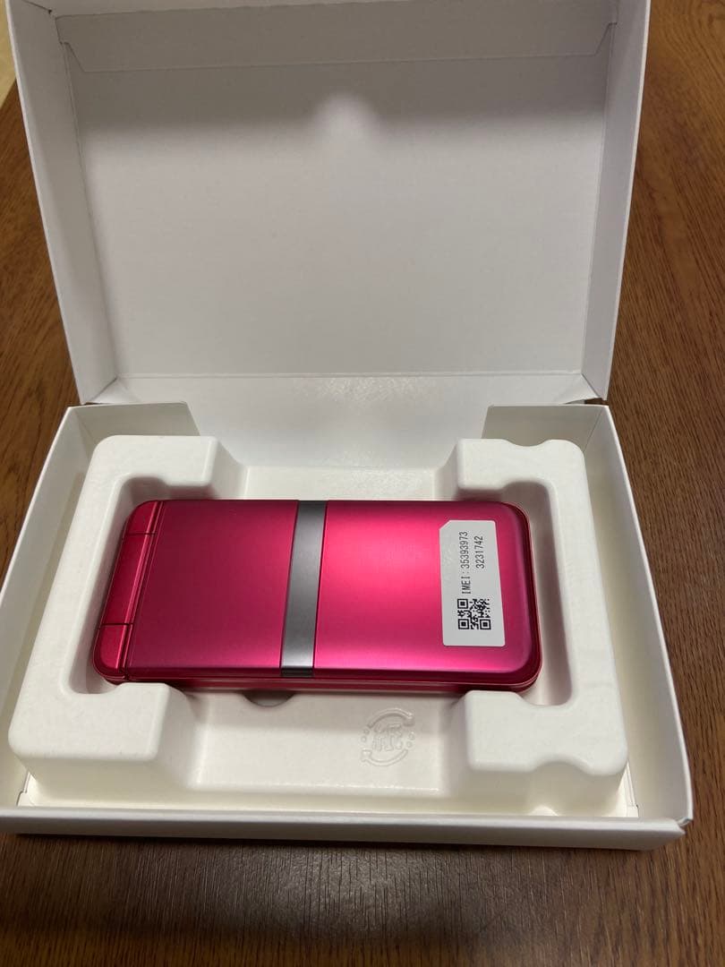 【未使用品】docomo 京セラ DIGNOケータイ KY-42C レッド色