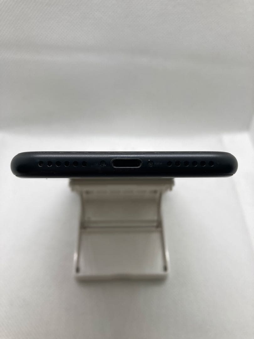 【902】Apple iPhone SE 第2世代 256GB