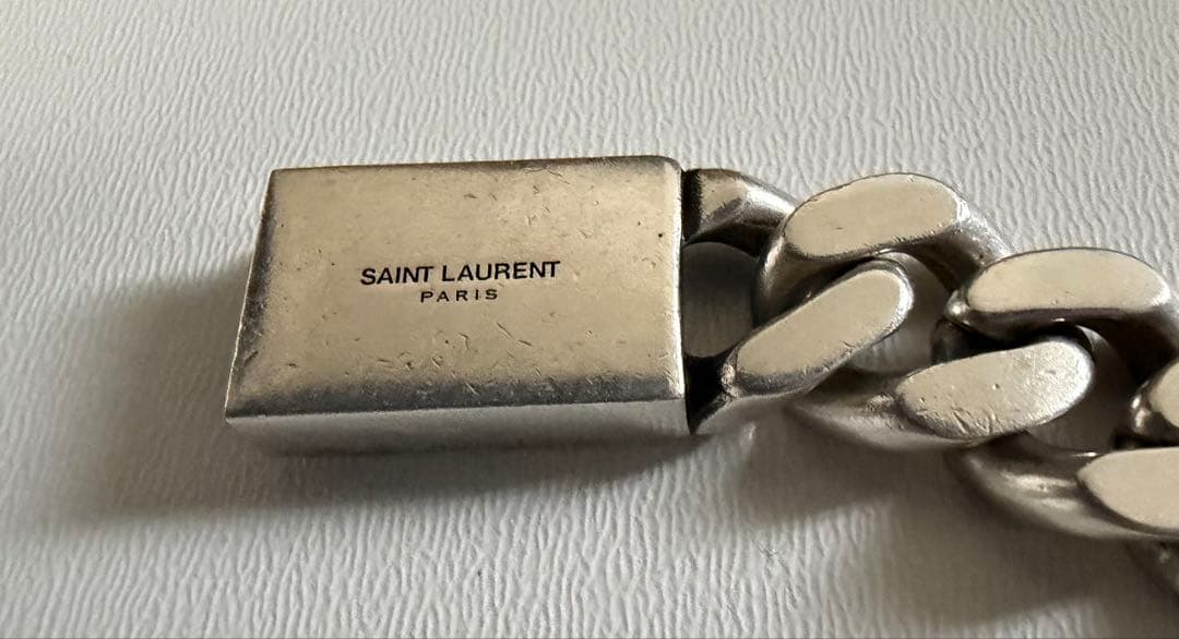 イブサンローランカーブチェーンジルコニア　ネックレス