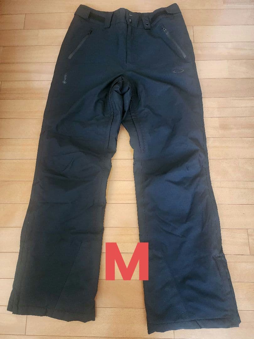 オークリー ブラック スノーボードパンツ Mサイズ