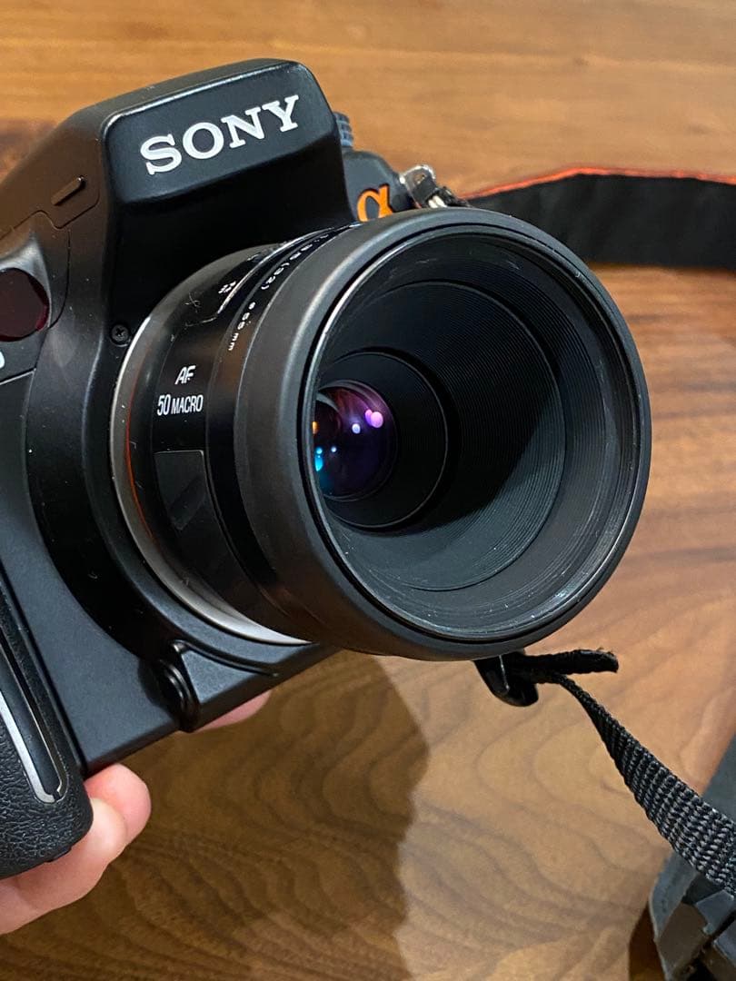 SONY α700 デジタル一眼レフ　ミノルタ単焦点50㎜AFレンズ付　動作品