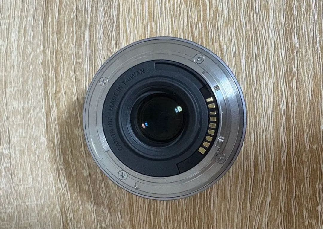 Canon EOS M10 ダブルレンズセット【バッテリー付／動作品／匿名配送】