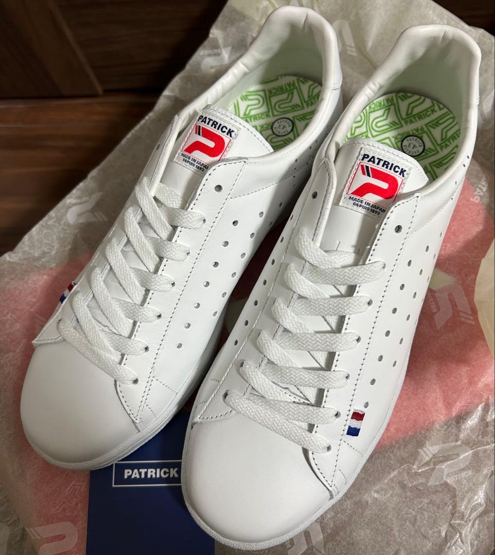 早い者勝ち　新品　未使用　パトリック　スニーカー　ケベック　43 サイズ