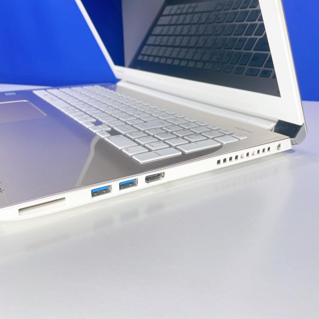 設定済ですぐ使える✨贅沢仕様Corei7＆SSD✨Win11✨カメラ付ノートPC