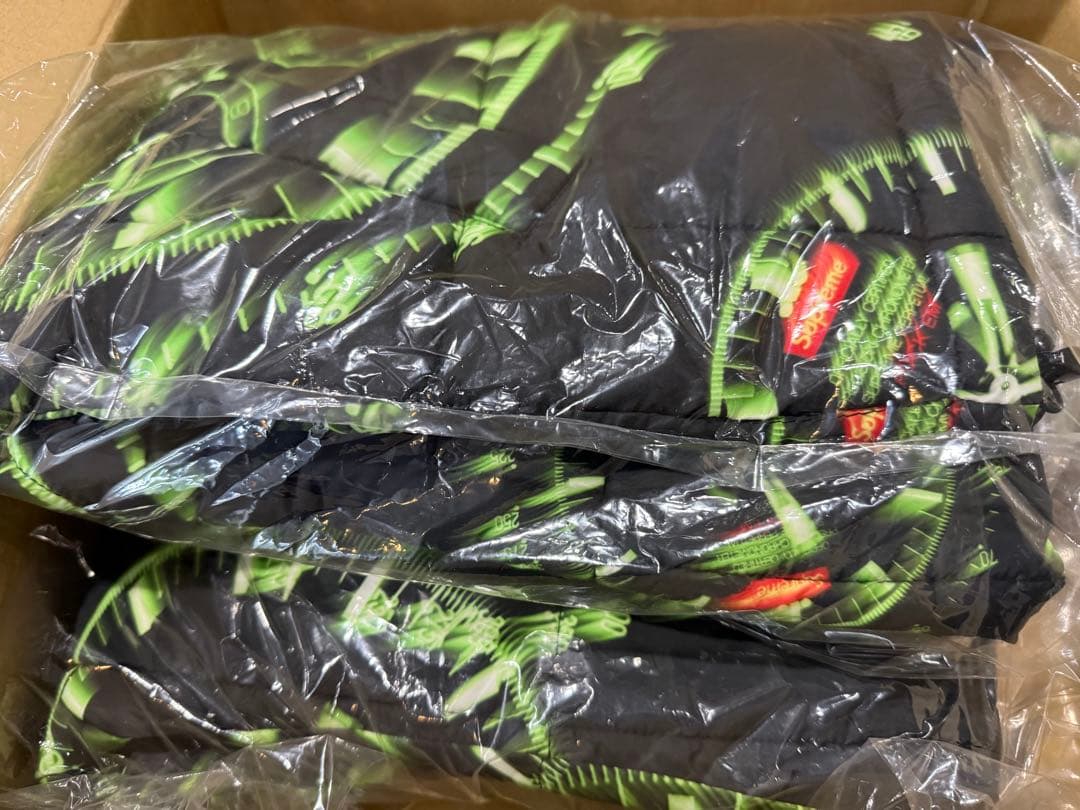 ジャケット・アウター Supreme watches reversible puffy jacket