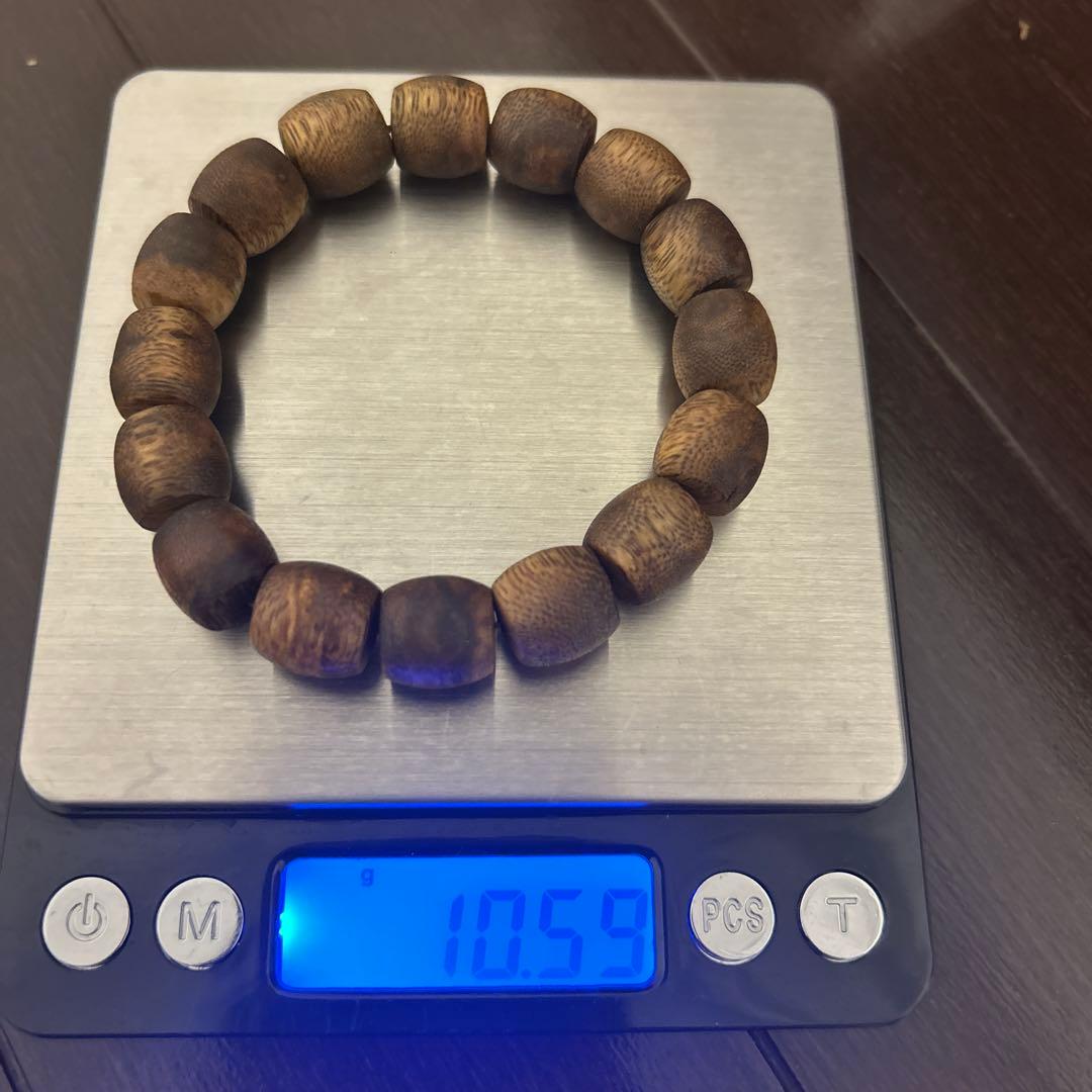 沈香ブレスレット