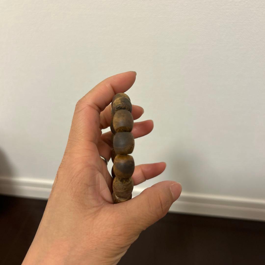 沈香ブレスレット