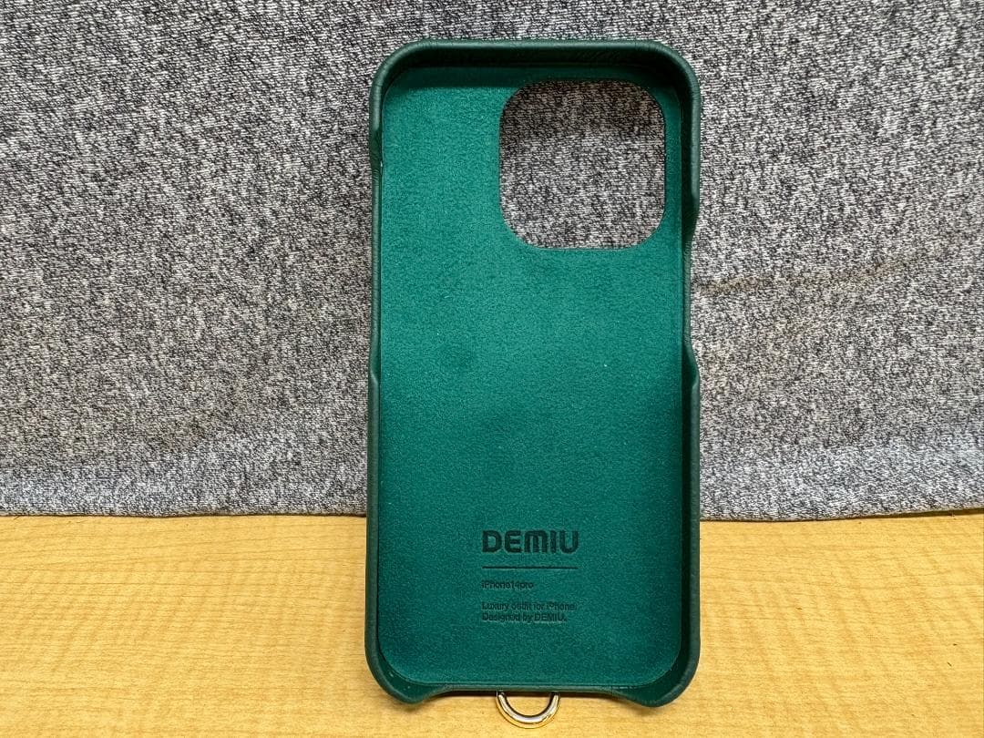 デミュウDEMIU BALLON iPhone14proスマホケースA25626