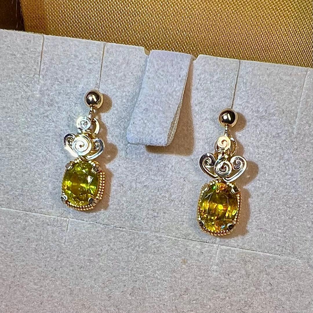 天然石　スフェーン　ピアス　ワイヤーラッピング　14kgf